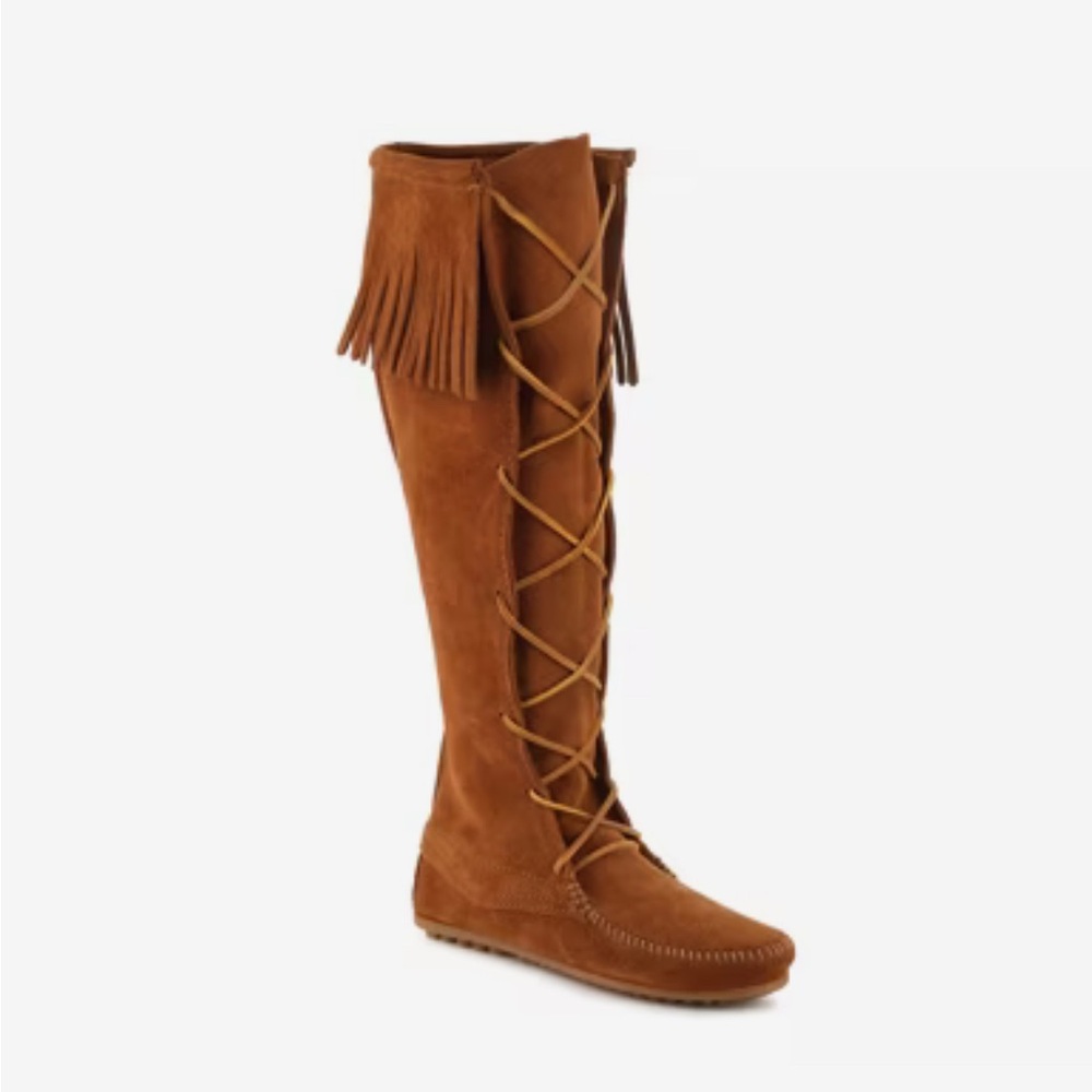 Minnetonka Lace Up Fringe Boot cognac size 8